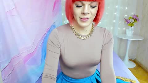 Alice online show from December 6, 2:33 pm