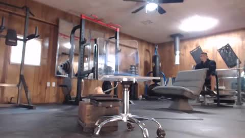 n8vpumpnhump online show from December 23, 6:15 pm