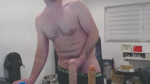 ImYours online show from February 5, 8:14 pm