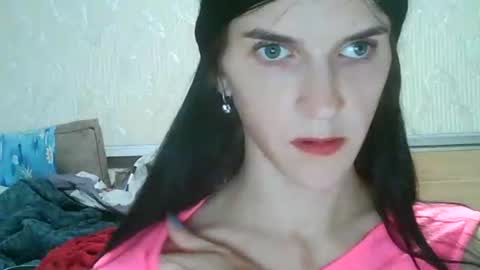 Snapshot of strawberry_storm chatting on September 8, 5:23 pm Strawberry Storm online show from September 8, 5:23 pm