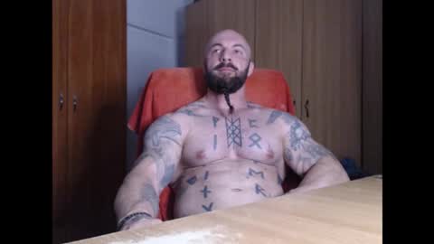 Snapshot of strongivan chatting on September 21, 6:45 pm StrongIvan online show from September 21, 6:45 pm