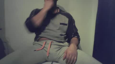 Snapshot of studdotcom chatting on February 11, 4:46 pm Ero online show from February 11, 4:46 pm