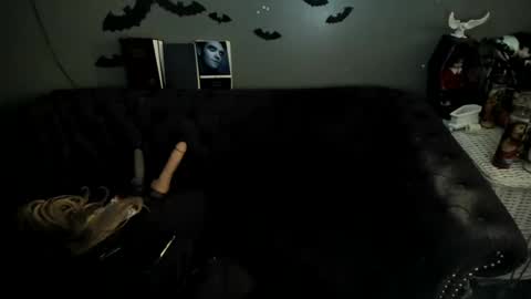 Snapshot of sugary_sweet chatting on September 13, 3:09 am Sugary online show from September 13, 3:09 am