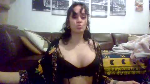 Snapshot of summertimefine001 chatting on September 10, 11:50 pm summer online show from September 10, 11:50 pm