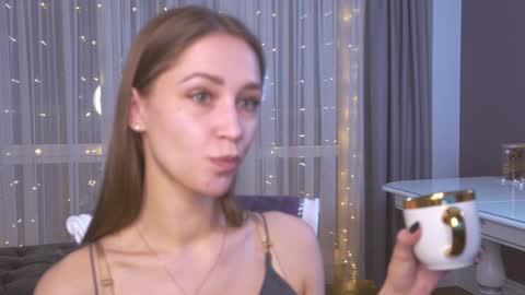 Kate online show from February 2, 9:13 pm