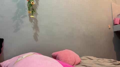 Snapshot of sunny_angelx chatting on February 9, 8:32 am ANGEL-DONT FORGET TO THUMBS UP AND FOLLOW online show from February 9, 8:32 am