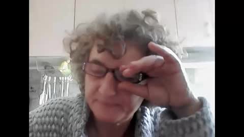 Snapshot of sunnylarrah11 chatting on September 19, 6:50 am sunnylarrah11 online show from September 19, 6:50 am