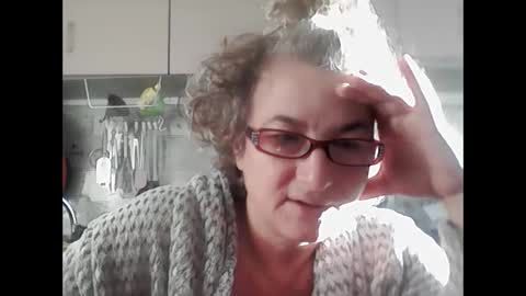 Snapshot of sunnylarrah11 chatting on September 22, 5:00 am sunnylarrah11 online show from September 22, 5:00 am