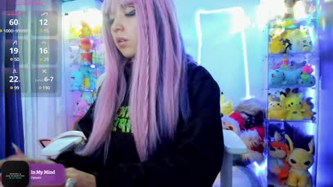     RAVENCLAU GIRL  online show from December 13, 4:11 am