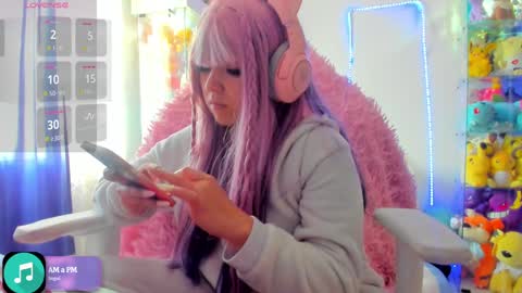     RAVENCLAU GIRL  online show from January 30, 5:49 pm