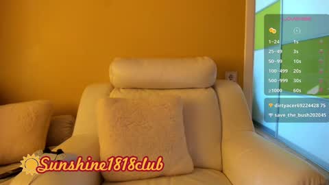 Snapshot of sunshine1818club chatting on February 24, 10:04 am Angela Sunshine1818club online show from February 24, 10:04 am