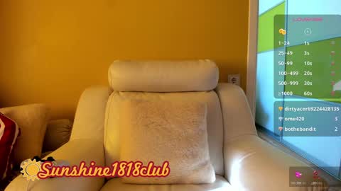 Snapshot of sunshine1818club chatting on February 23, 9:44 am Angela Sunshine1818club online show from February 23, 9:44 am