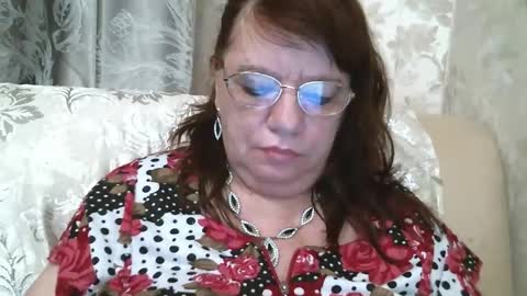 Snapshot of susanaahsun chatting on December 23, 3:22 pm SusanaAhSun online show from December 23, 3:22 pm