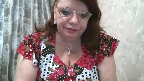 Snapshot of susanaahsun chatting on February 3, 11:53 am SusanaAhSun online show from February 3, 11:53 am