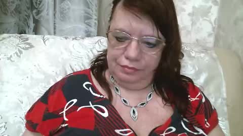 Snapshot of susanaahsun chatting on December 20, 2:59 pm SusanaAhSun online show from December 20, 2:59 pm