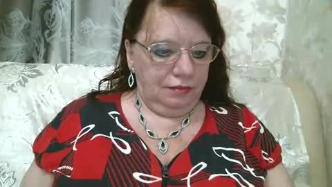 Snapshot of susanaahsun chatting on December 17, 11:49 am SusanaAhSun online show from December 17, 11:49 am