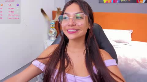 Snapshot of sussy_sweet4u chatting on February 14, 4:31 pm sussy_sweet4u online show from February 14, 4:31 pm