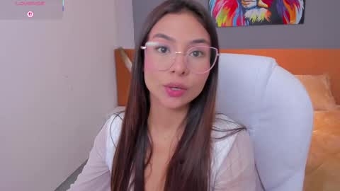 Snapshot of sussy_sweet4u chatting on February 28, 4:20 pm sussy_sweet4u online show from February 28, 4:20 pm