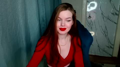 Snapshot of sweet__mooon chatting on February 22, 9:45 am sweet__mooon online show from February 22, 9:45 am