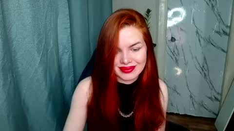 Snapshot of sweet__mooon chatting on February 28, 4:10 am sweet__mooon online show from February 28, 4:10 am