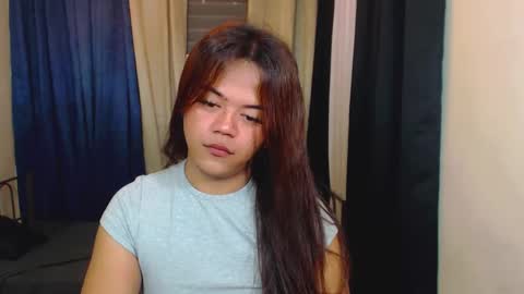 Snapshot of sweet_ahrii chatting on February 16, 7:05 pm CLEO online show from February 16, 7:05 pm
