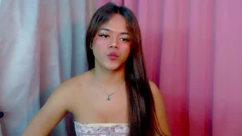 Snapshot of sweet_ahrii chatting on February 23, 2:57 pm CLEO online show from February 23, 2:57 pm