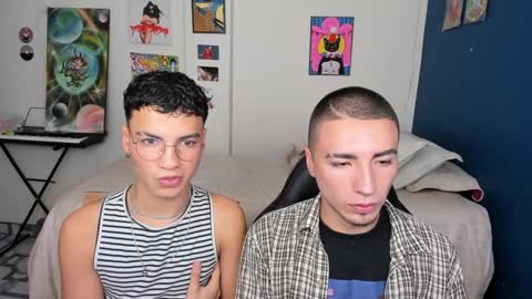Snapshot of sweet_boys_xx chatting on February 3, 11:20 am CristianBrayan PVT OPEN online show from February 3, 11:20 am