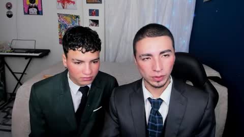 Snapshot of sweet_boys_xx chatting on February 25, 11:43 am CristianBrayan PVT OPEN online show from February 25, 11:43 am