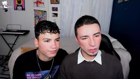 Snapshot of sweet_boys_xx chatting on March 10, 11:55 am CristianBrayan PVT OPEN online show from March 10, 11:55 am