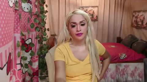 sweet_hunterxx online show from March 11, 12:11 am