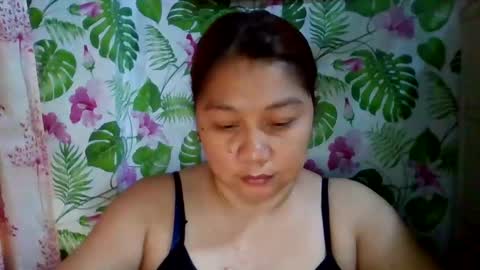 sweet_kayley online show from December 7, 7:43 am