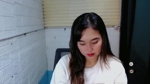 LAIKA online show from January 15, 2:49 am