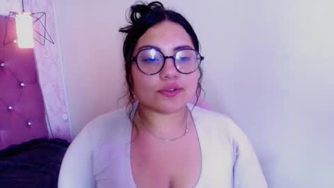 Camila online show from September 18, 12:42 pm