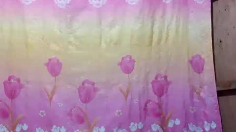 Snapshot of sweet_nina4uxx chatting on February 13, 12:32 pm Nina online show from February 13, 12:32 pm