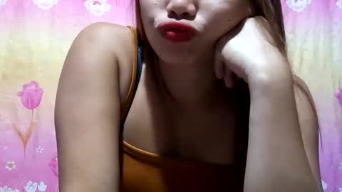 Snapshot of sweet_nina4uxx chatting on February 14, 11:53 am Nina online show from February 14, 11:53 am