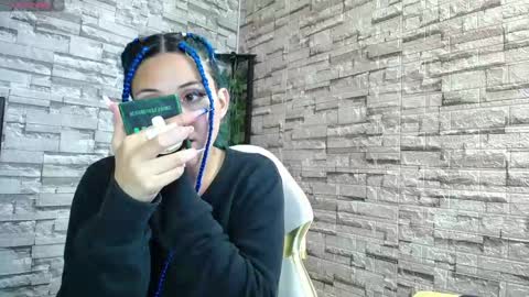  LAUREN  online show from March 7, 8:33 pm