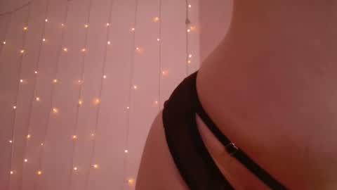 Sweet Rosely online show from January 16, 6:35 am