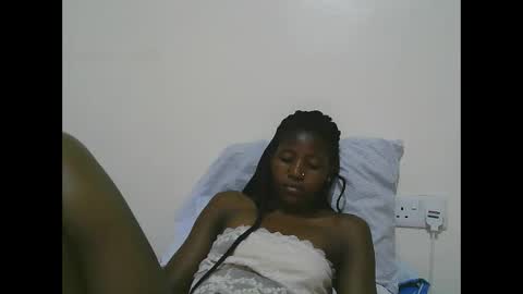 Tatty online show from February 14, 5:25 pm