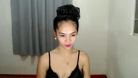 Snapshot of sweet_tyla chatting on January 31, 3:33 pm sweet_tyla online show from January 31, 3:33 pm