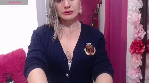 sweef online show from February 25, 2:03 am