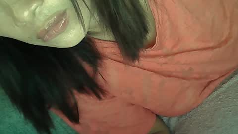 Stacy online show from December 4, 6:49 am