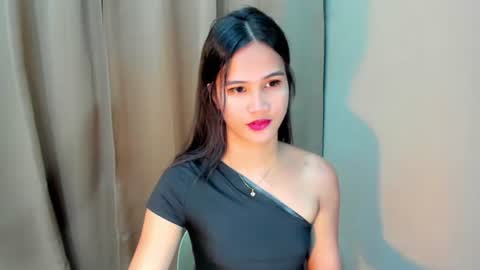 sweetgirl_latina143 online show from September 11, 6:14 am