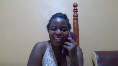 sweetib1 online show from December 16, 5:06 am