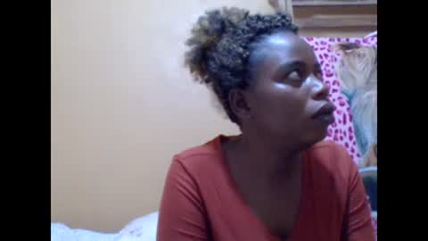 sweetib1 online show from February 13, 4:32 am