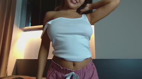 Sweetie Natasha online show from January 28, 5:32 am