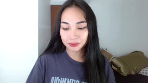 Lilly online show from December 7, 5:37 pm