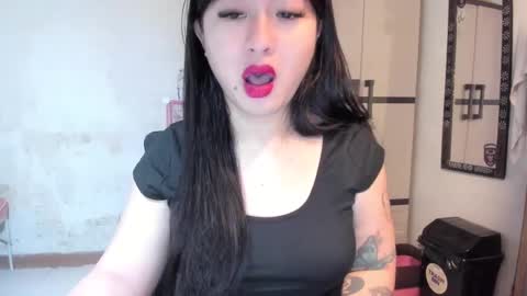 Snapshot of sweetlovepinay04 chatting on February 22, 7:25 pm Zoe online show from February 22, 7:25 pm