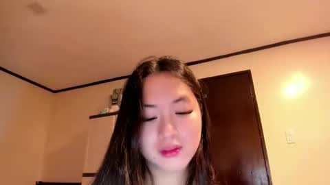 Snapshot of sweetlovepinay04 chatting on September 19, 2:32 pm Zoe online show from September 19, 2:32 pm