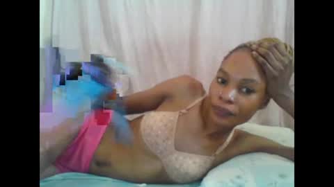 ESTHER online show from February 17, 1:55 pm