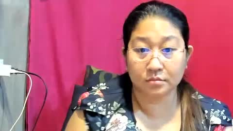 Snapshot of sweetpilipina88 chatting on January 25, 10:40 am MIA online show from January 25, 10:40 am